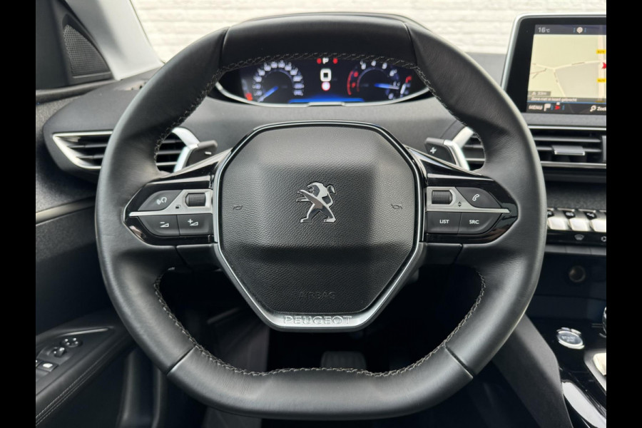 Peugeot 3008 1.2 Première Automaat Panorama 360 Camera Clima Cruise Pdc voor en achter