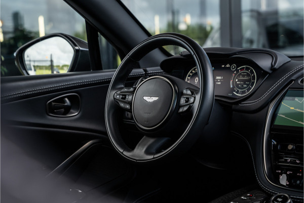 Aston Martin Dbx 4.0 V8 707 Fabrieksgarantie | Panorama | Luchtvering | 23" | 1e Eigenaar