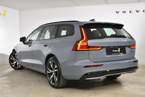 Volvo V60 B4 211PK Automaat Plus Dark / Driver assist / Moritz lederen bekleding / Elektrische stoelen / DAB+ / Google Navigatie