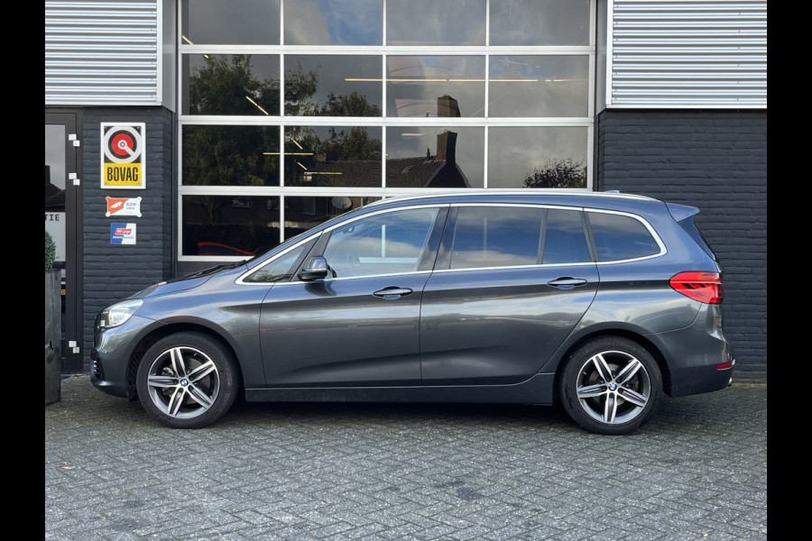 BMW 2 Serie Gran Tourer 218i High Executive, Automaat, Trekhaak, Navi, Ned. auto