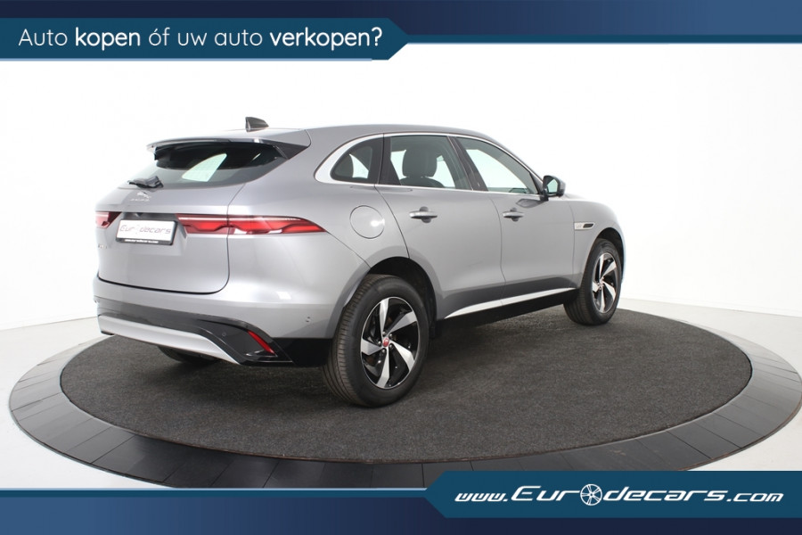 Jaguar F-Pace 2.0 P250 SE AWD *360 Camera*Leer*