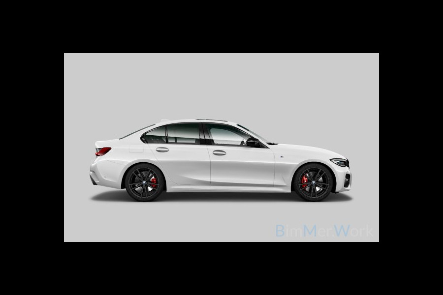 BMW 3-serie 330e M-Sport Pano M-Zetels HUD 19inch El-Klep Adp-onderstel