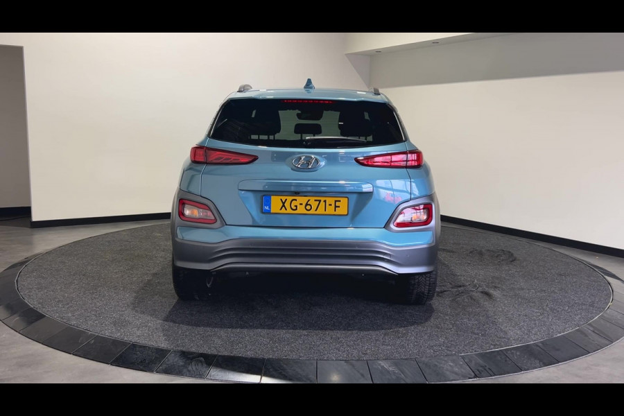 Hyundai Kona EV Premium 64 kWh | Net binnen |