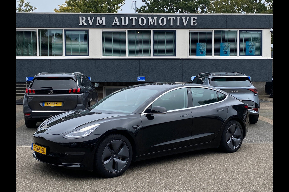 Tesla Model 3 Long Range AWD 75 kWh TREKHAAK AFN. 1000KG trekgewicht. | rijklaarprijs incl. 12mnd BOVAG