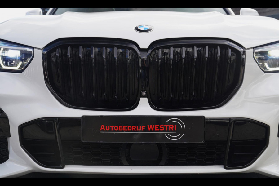 BMW X5 XDrive30d High Executive | M-pakket | Panorama | 360 Camera | Massage | Trekhaak elektrisch | Adaptieve cruise | Head up |