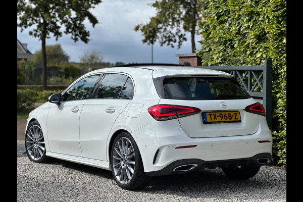 Mercedes-Benz A-Klasse 200 AUTOMAAT 163 PK LAUNCH EDITION PLUS,AMG STYLING,PANORAMADAK, LED VERLICHTING