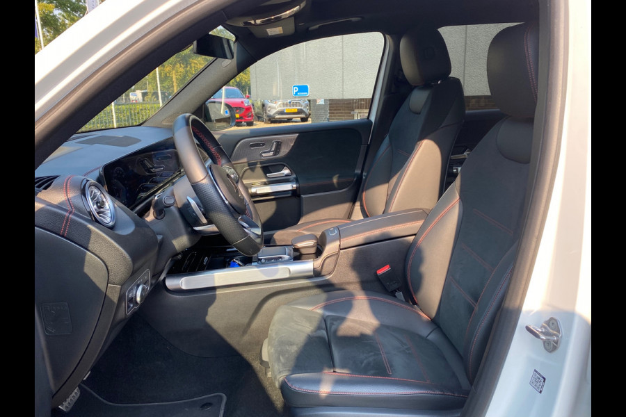 Mercedes-Benz EQB 300 4MATIC AMG 7p. 67 kWh SUPER STAAT! | DEALER ONDERHOUDEN | 360gr. camera | electr stoelen | dode hoek