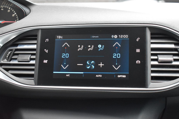 Peugeot 308 SW 1.2 PureTech 130PK Style Carplay | PDC | Trekhaak | Incl. garantie