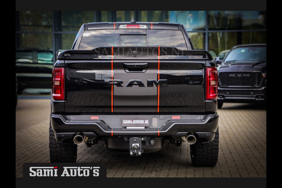 Dodge Ram 2025 LARAMIE NIGHT PREMIUM | BOM VOL + 14.4 INCH SCHERM BOM VOL | LUCHTVERING | HUD | HURRICAN 420PK 636 Nm TWIN TURBO | PRIJS M DUBBELE CABINE | PICK UP | 5 PERSOONS | DC | GRIJSKENTEKEN | VOORRAAD NR 2222 - 5039