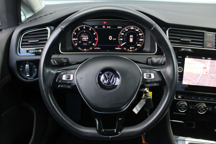 Volkswagen Golf 1.5 TSI Highline | 1e eigenaar | Dealeronderhouden | Navi | Airco | Cruise | PDC | 17" LM | Trekhaak |