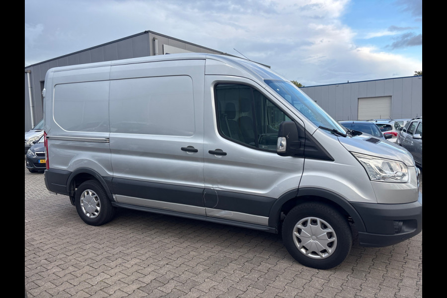 Ford Transit 350 2.2 TDCI L2H2 Airco | Cruise | PDC | Camera