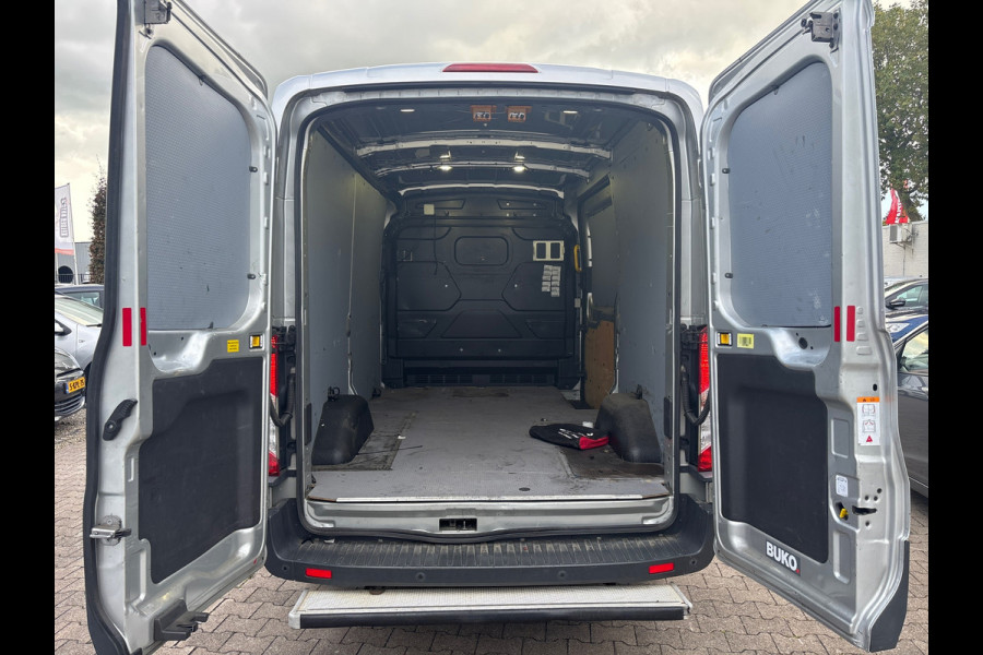 Ford Transit 350 2.2 TDCI L2H2 Airco | Cruise | PDC | Camera