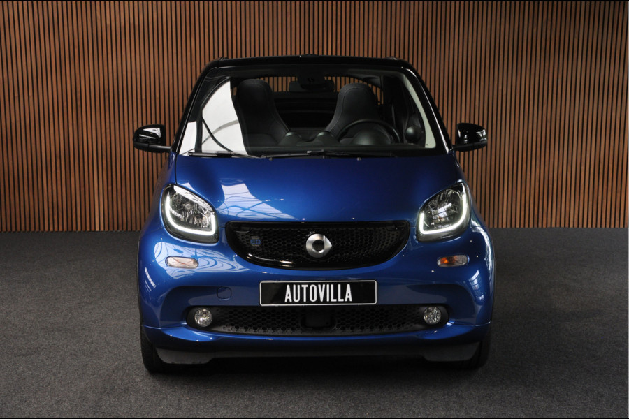 Smart Fortwo cabrio EQ Navi Leer Camera PDC Climate Carplay JBL Cruise Stoelverwarming Stuurverwarming 16" LM velgen