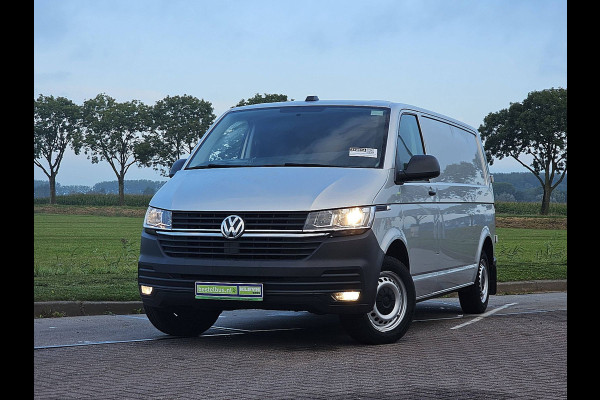 Volkswagen Transporter 2.0 TDI T6.1 Wp-Inrichting L2 Navi 110Pk Deuren Trekhaak Euro6 Oh-Historie!