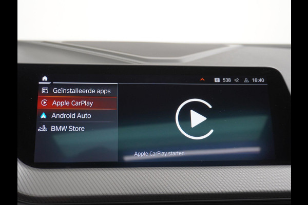 BMW 1-serie 118i UNIEK! | ADD. CRUISE | LEDER+stoelverw. | CAMERA | APPLE CARPLAY | PANORAMADAK | 1e eig. DEALER ONDERHOUDEN