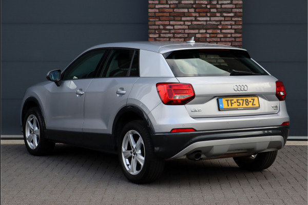 Audi Q2 1.0 TFSI Sport Pro Line Aut7 | MMI Navigatie | Cruise Control | Trekhaak | 2-Zone Climate | Parkeerhulp |