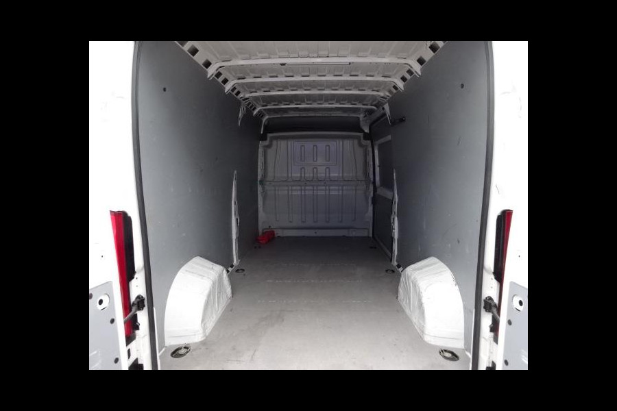 Fiat Ducato 33 2.3 MultiJet L3H2 AIRCO NAVI IMPERIAAL MET TRAP