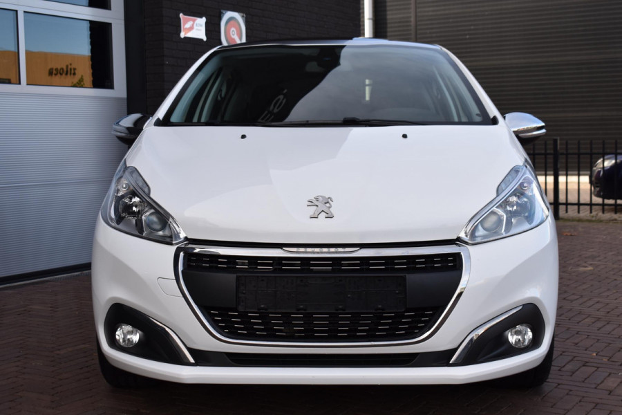 Peugeot 208 1.2 PureTech Allure Sky | Panorama | Navi | Camera | Incl. garantie