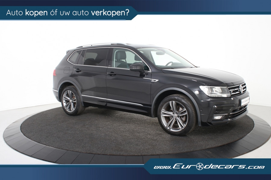 Volkswagen Tiguan Allspace 1.5 TSI R-Line DSG *Panoramadak*360 Camera*Trekhaak*