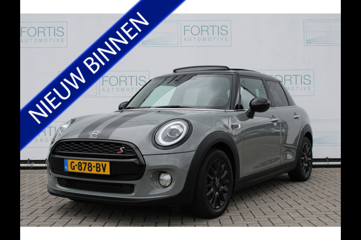 MINI Mini 1.5 Cooper Business Edition NL AUTO | PANO | S UITGEVOERD | NAVI |