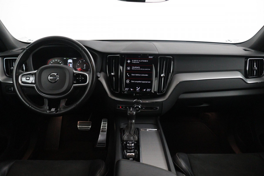 Volvo XC60 2.0 T5 AWD R-Design AANBIEDING(1e Eig, Dealer OndH, Trekhaak, Carplay, Camera, Lane assist, PDC V+A, Navi, StoelV, Etc)