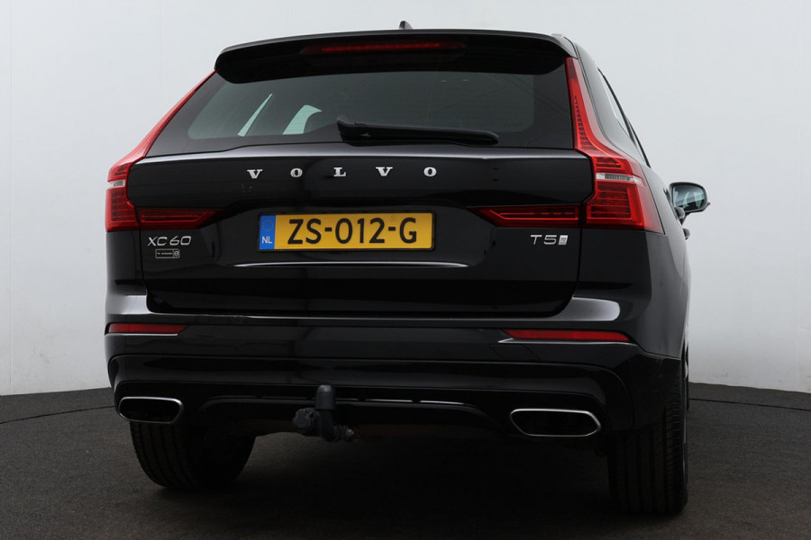 Volvo XC60 2.0 T5 AWD R-Design AANBIEDING(1e Eig, Dealer OndH, Trekhaak, Carplay, Camera, Lane assist, PDC V+A, Navi, StoelV, Etc)