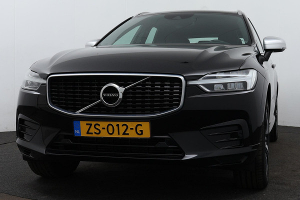 Volvo XC60 2.0 T5 AWD R-Design AANBIEDING(1e Eig, Dealer OndH, Trekhaak, Carplay, Camera, Lane assist, PDC V+A, Navi, StoelV, Etc)