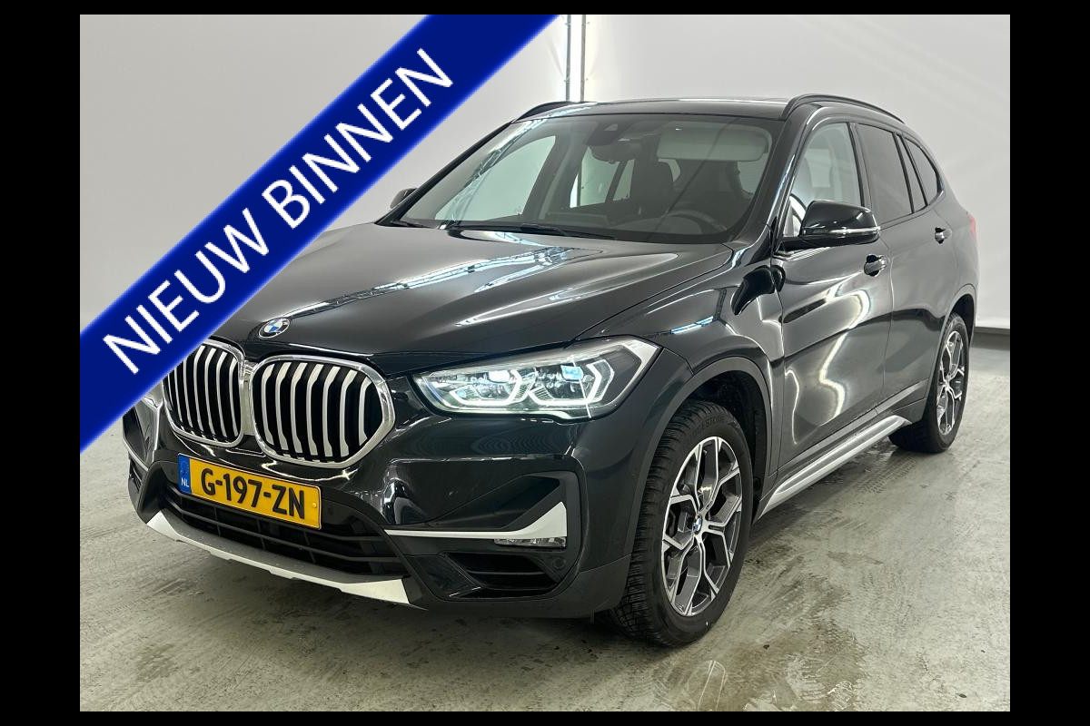 BMW X1 sDrive20i High Executive NL AUTO | LEDER | PANO | CAMERA |