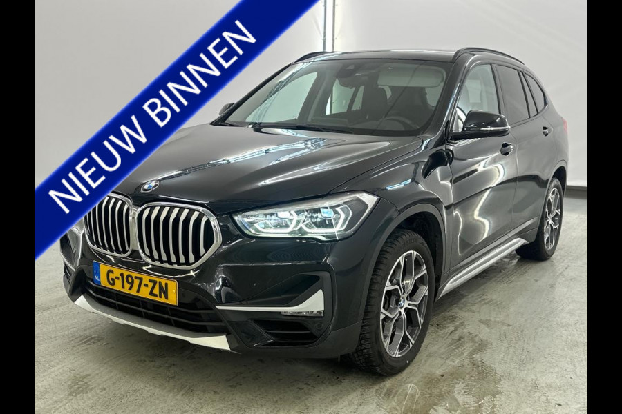 BMW X1 sDrive20i High Executive NL AUTO | LEDER | PANO | CAMERA |