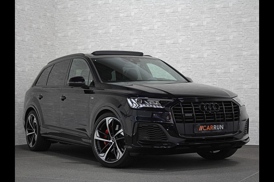 Audi Q7 55 TFSI e S-Line | Panorama | Leder | Luchtvering | LED-Matrix | Keyless-Go | Memory | Stoelverwarming V+A | Camera | Virtual-Cockpit | 3-Zone Clima | Draadloos Laden | Standkachel | Getint Glas |