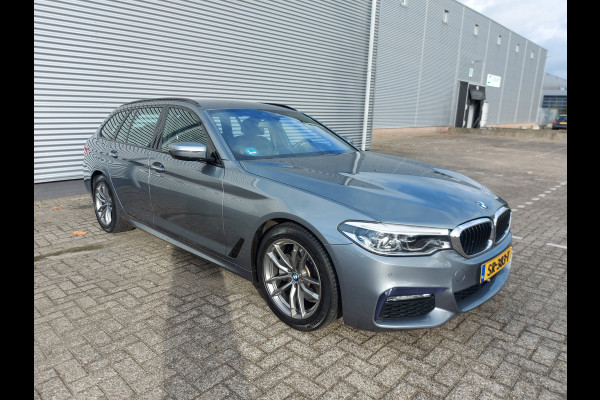 BMW 5 Serie Touring 520i High Executive Automaat, Navigatie, Camera, elek trekhaak, FULL OPTIONS