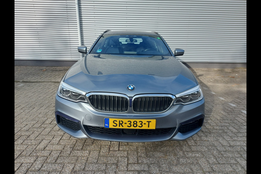 BMW 5 Serie Touring 520i High Executive Automaat, Navigatie, Camera, elek trekhaak, FULL OPTIONS