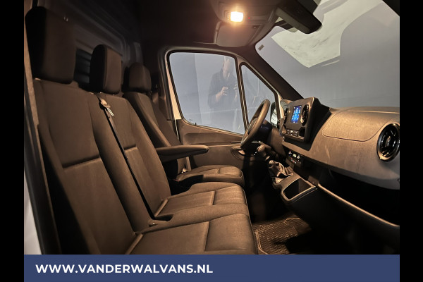 Mercedes-Benz Sprinter 315 CDI 150pk L3H2 Euro6 Airco | Camera | Apple Carplay | Android Auto Parkeersensoren, Bijrijdersbank