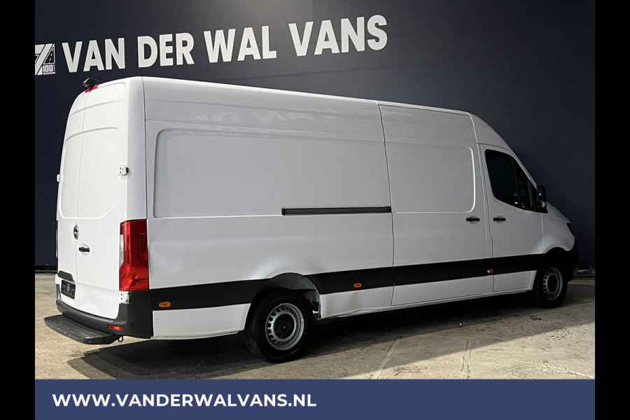 Mercedes-Benz Sprinter 315 CDI 150pk L3H2 Euro6 Airco | Camera | Apple Carplay | Android Auto Parkeersensoren, Bijrijdersbank