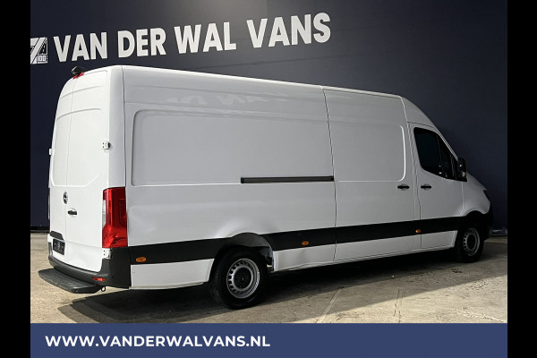 Mercedes-Benz Sprinter 315 CDI 150pk L3H2 Euro6 Airco | Camera | Apple Carplay | Android Auto Parkeersensoren, Bijrijdersbank