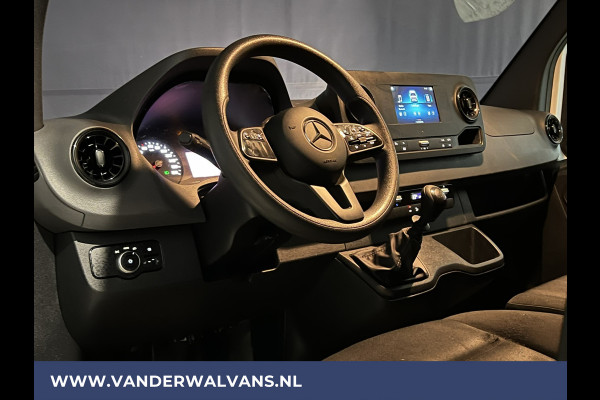 Mercedes-Benz Sprinter 315 CDI 150pk L3H2 Euro6 Airco | Camera | Apple Carplay | Android Auto Parkeersensoren, Bijrijdersbank