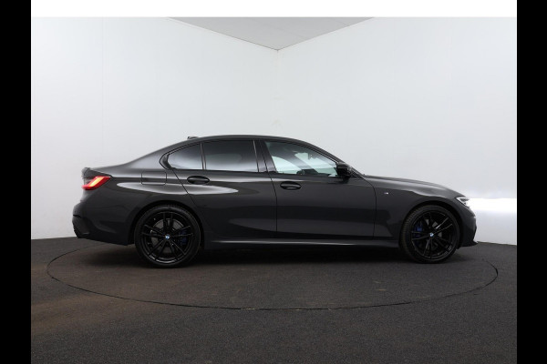 BMW 3-serie 330e High Executive M-Sport | Panorama | Individual |