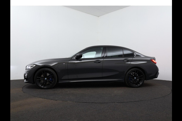 BMW 3-serie 330e High Executive M-Sport | Panorama | Individual |