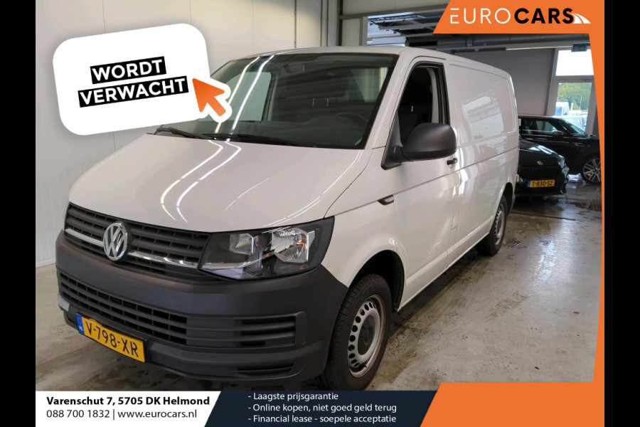 Volkswagen Transporter 2.0 TDI L1H1 Airco Comfortstoel Trekhaak Radio Bluetooth Slechts 75000 km! NL Auto Euro6