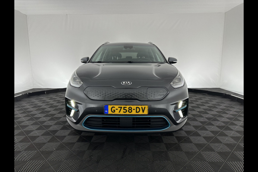 Kia e-Niro ExecutiveLine 64 kWh (INCL-BTW) Aut. *VOLLEDER | JBL-SOUND | FULL-LED | NAVI-FULLMAP | DAB | ADAPT.CRUISE | CAMERA | MEMORY-PACK | LANE-ASSIST | KEYLESS | DIGI-COCKPIT | SHIFT-PADDLES | COMFORT-SEATS | 17"ALU*