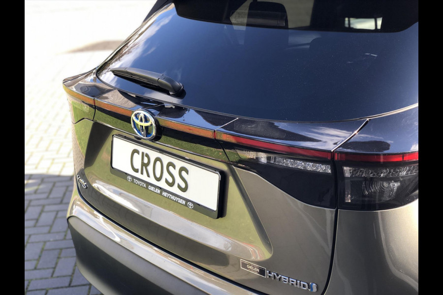 Toyota Yaris Cross 1.5 Hybrid Dynamic | Winter pakket, Keyless, 17inch, LED, Stoel + Stuurverwarming, Apple CarPlay/Android Auto