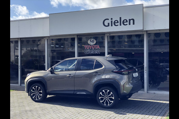 Toyota Yaris Cross 1.5 Hybrid Dynamic | Winter pakket, Keyless, 17inch, LED, Stoel + Stuurverwarming, Apple CarPlay/Android Auto