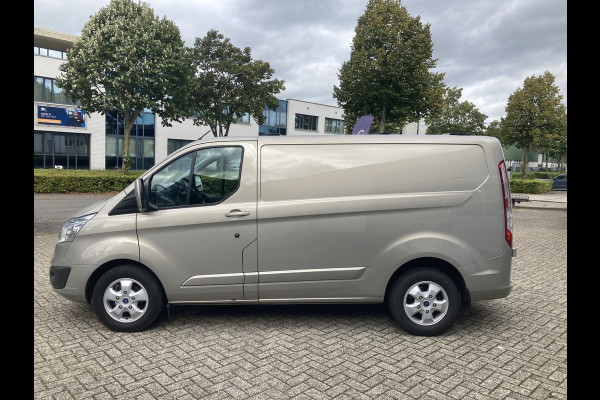 Ford Transit Custom 290 2.2 TDCI L1H1 Limited 155pk/114kW 6-bak | Inklapbare dakdragers | Eerste eigenaar | Zeer netjes | Camera | Trekhaak |