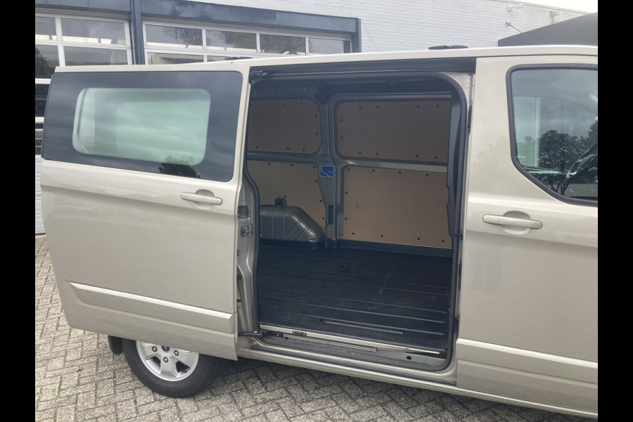 Ford Transit Custom 290 2.2 TDCI L1H1 Limited 155pk/114kW 6-bak | Inklapbare dakdragers | Eerste eigenaar | Zeer netjes | Camera | Trekhaak |