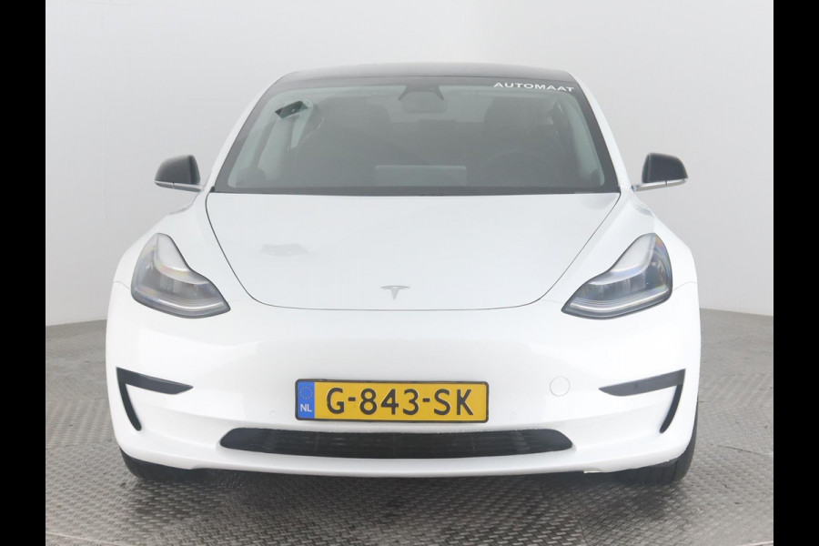 Tesla Model 3 BLACKSTYLE PANODAK STD RANGE RWD PLUS 60 kWH LEDER.NAVI.CAMERA.AUTOPILOT, STOELVERWARMING EN NOG VEEL MEER!