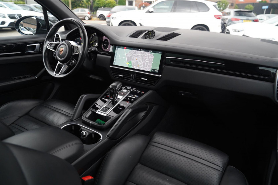 Porsche Cayenne 3.0 E-Hybrid | Sport Chrono | Bose Sound | Panorama | Luchtvering | incl BTW | Memory stoelen | Luxe leder | LED