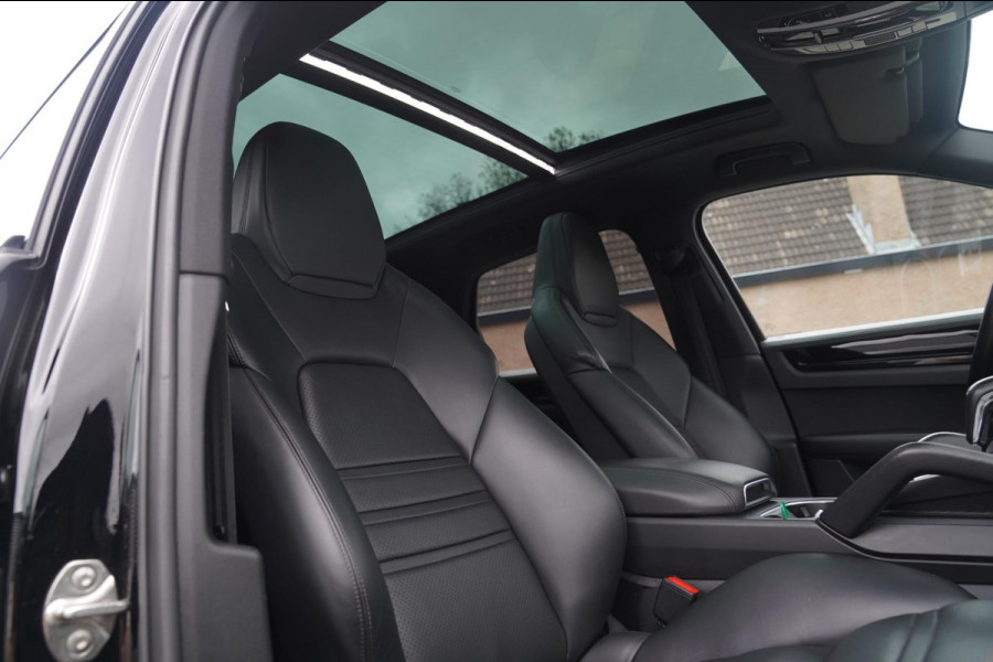 Porsche Cayenne 3.0 E-Hybrid | Sport Chrono | Bose Sound | Panorama | Luchtvering | incl BTW | Memory stoelen | Luxe leder | LED