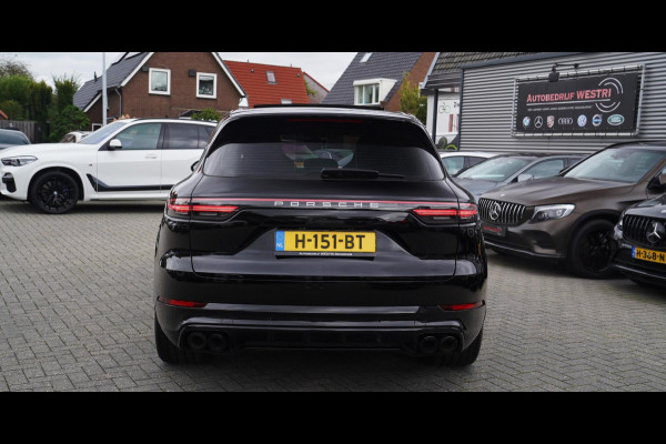 Porsche Cayenne 3.0 E-Hybrid | Sport Chrono | Bose Sound | Panorama | Luchtvering | incl BTW | Memory stoelen | Luxe leder | LED