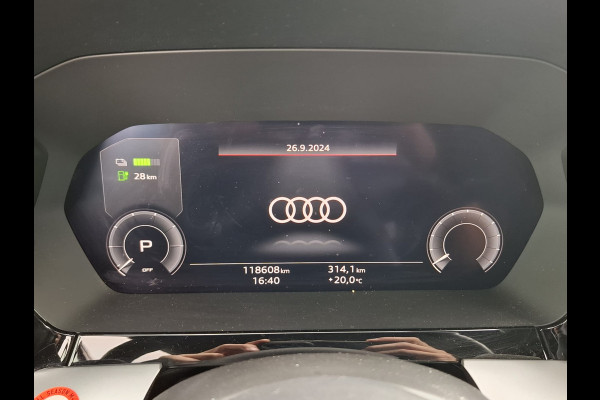 Audi A3 Sportback 40 TFSI e Edition Plug in Hybrid 204pk PHEV | Lederen Sportstoelen | Head Up | Apple Carplay | Navigatie | Camera | Cruise Control | Climate Control |