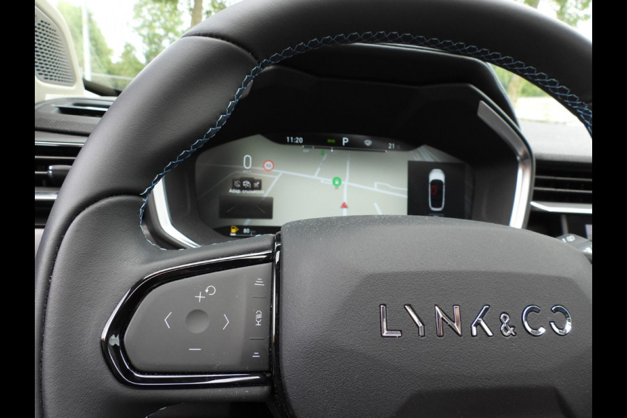 Lynk & Co 01 1.5 PHEV Plug-In TREKHAAK/360CAM/SCHUIFDAK/LED/20"LMV!